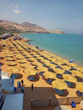 شاليه في العين السخنه بورتو السخنه منتجع هيڤين هيلز عائلات فقطChalet porto el sokhna VIP